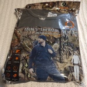 NWT Men's Mossy Oak Thermal Set